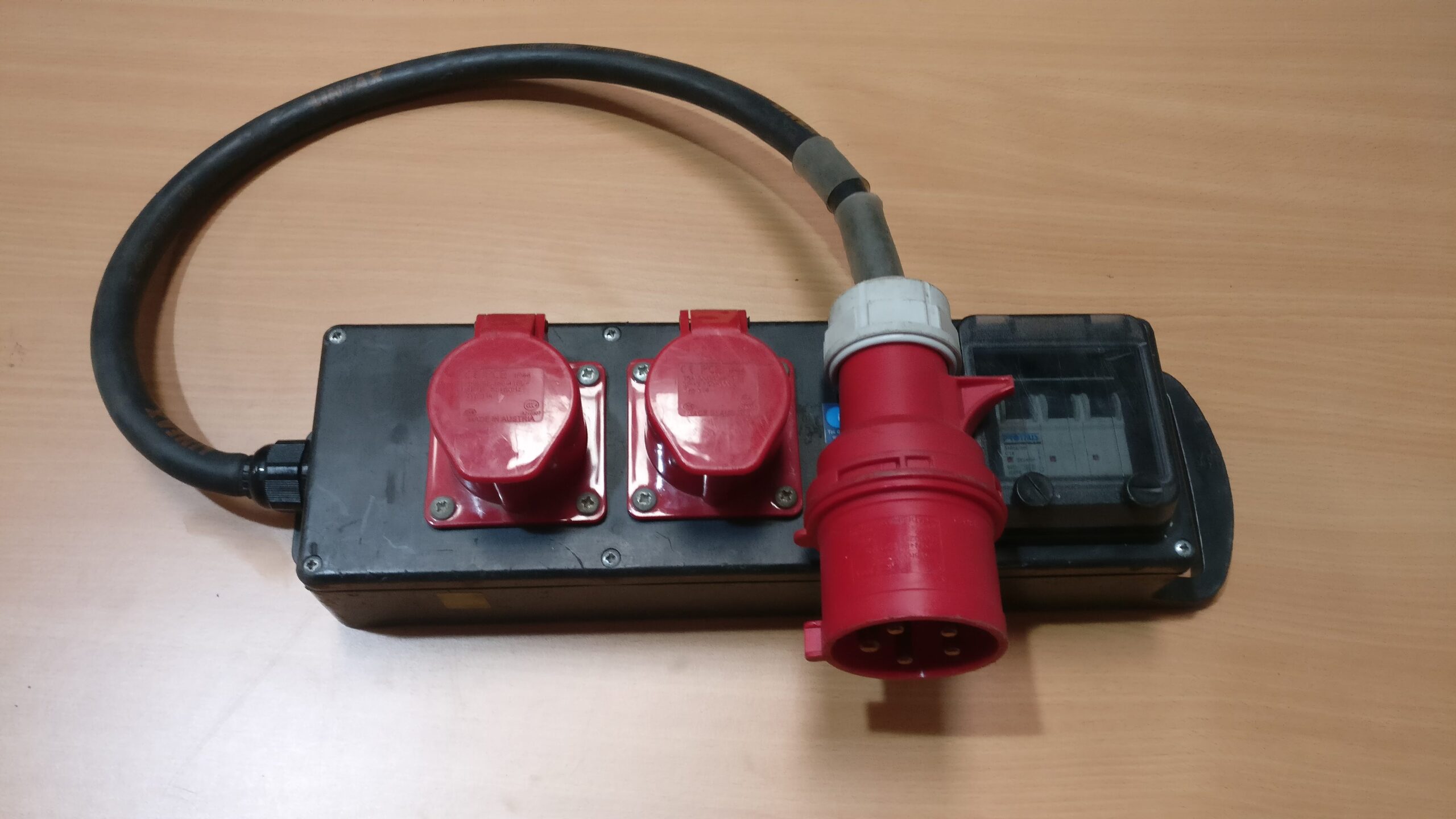 Mains Distribution unit hire